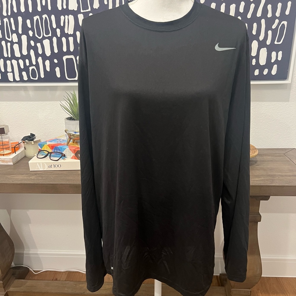 NWT Men’s Nike Dri Fit - Black - XL